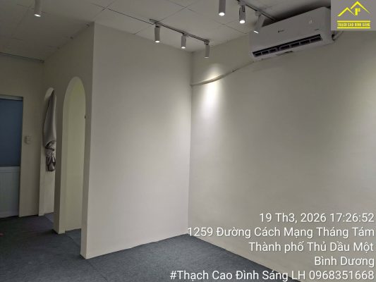 vách ngăn thạch cao giá rẻ