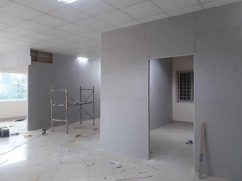 Vách thạch cao có bền không? Ưu nhược điểm khi làm tường nhà